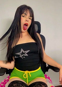 Mia Sativa